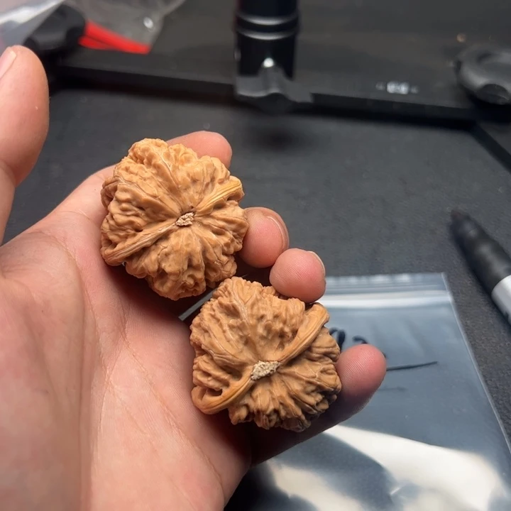 文玩核桃吊坠圣*192号核桃