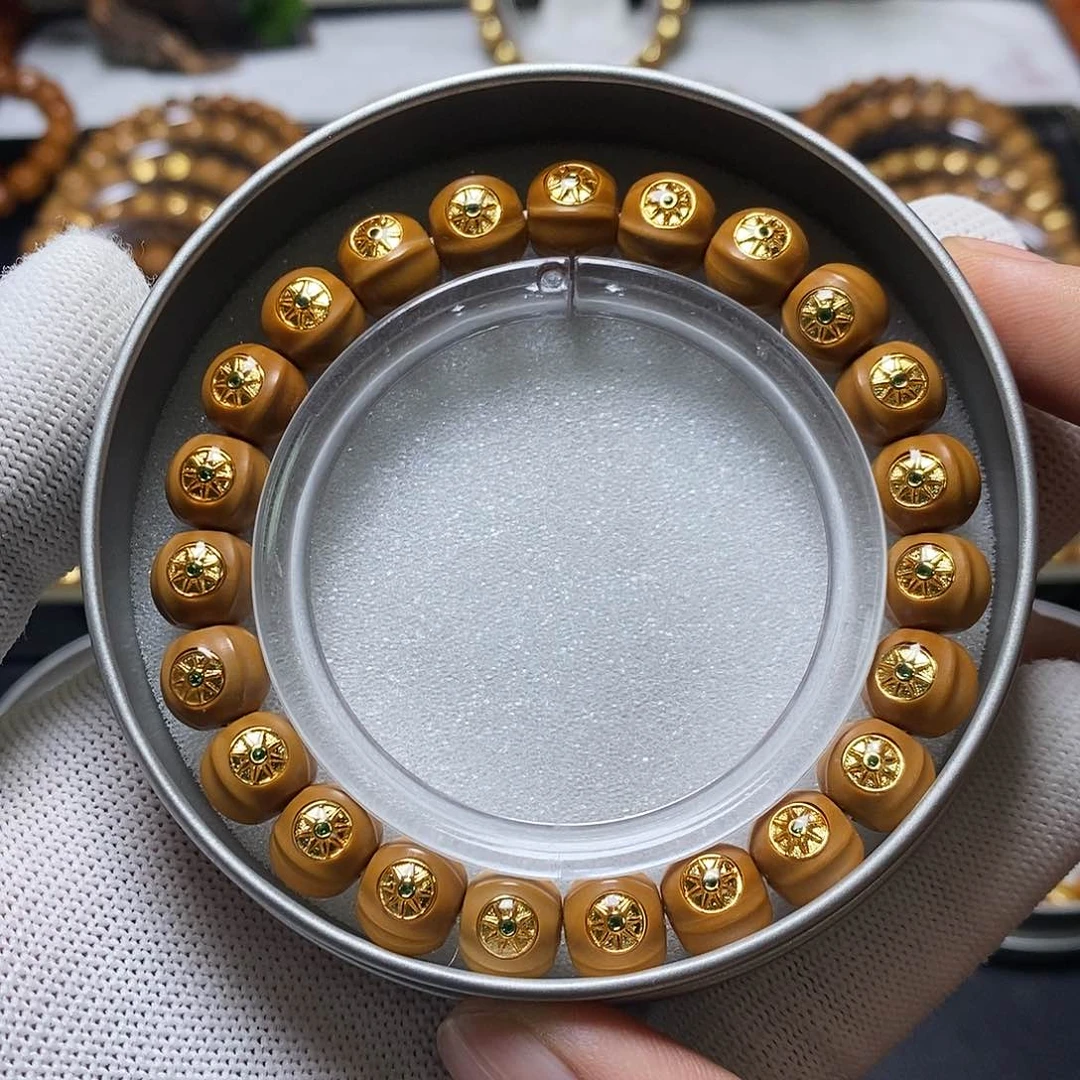 猴头核桃手串满标鲨鱼鳍尺寸10-11单号61号