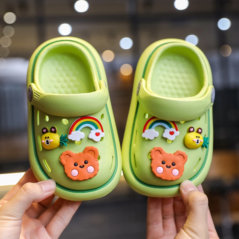夏季儿童洞洞鞋可爱男童女宝室内防滑拖鞋外穿软底包头中小童凉拖