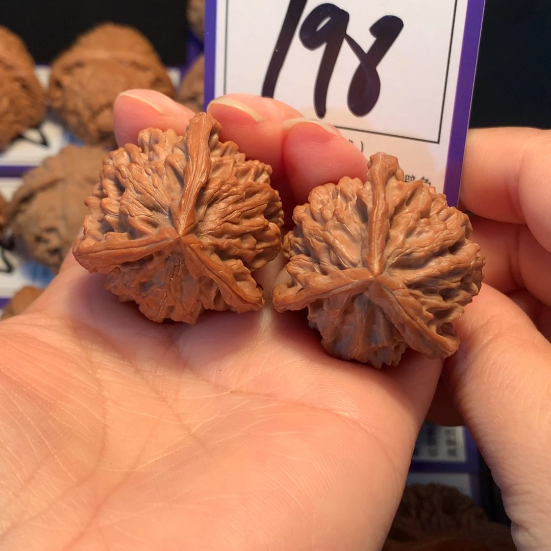 把件文玩核桃198盘山三棱3.6