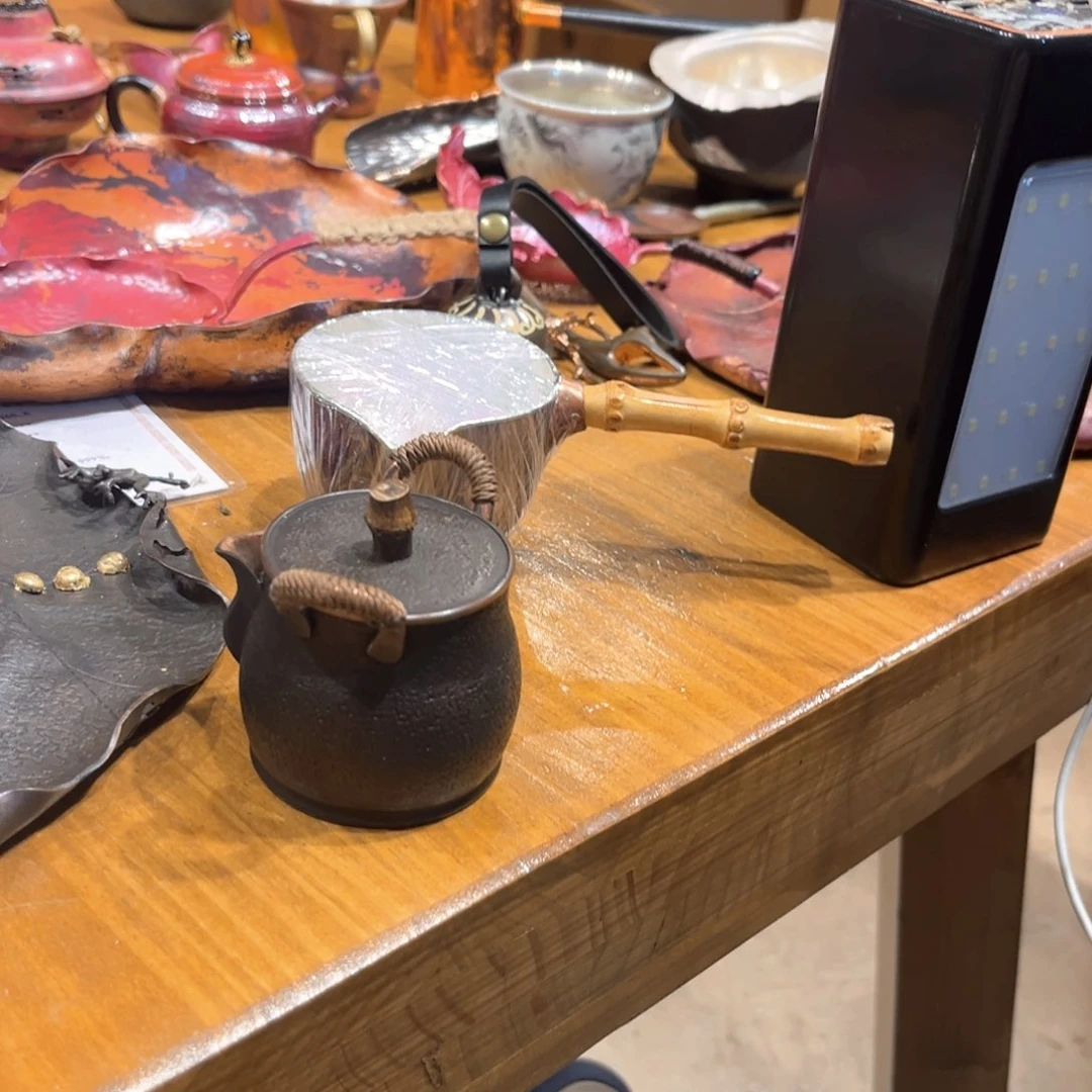 80复古手抓壶手工锻打工艺