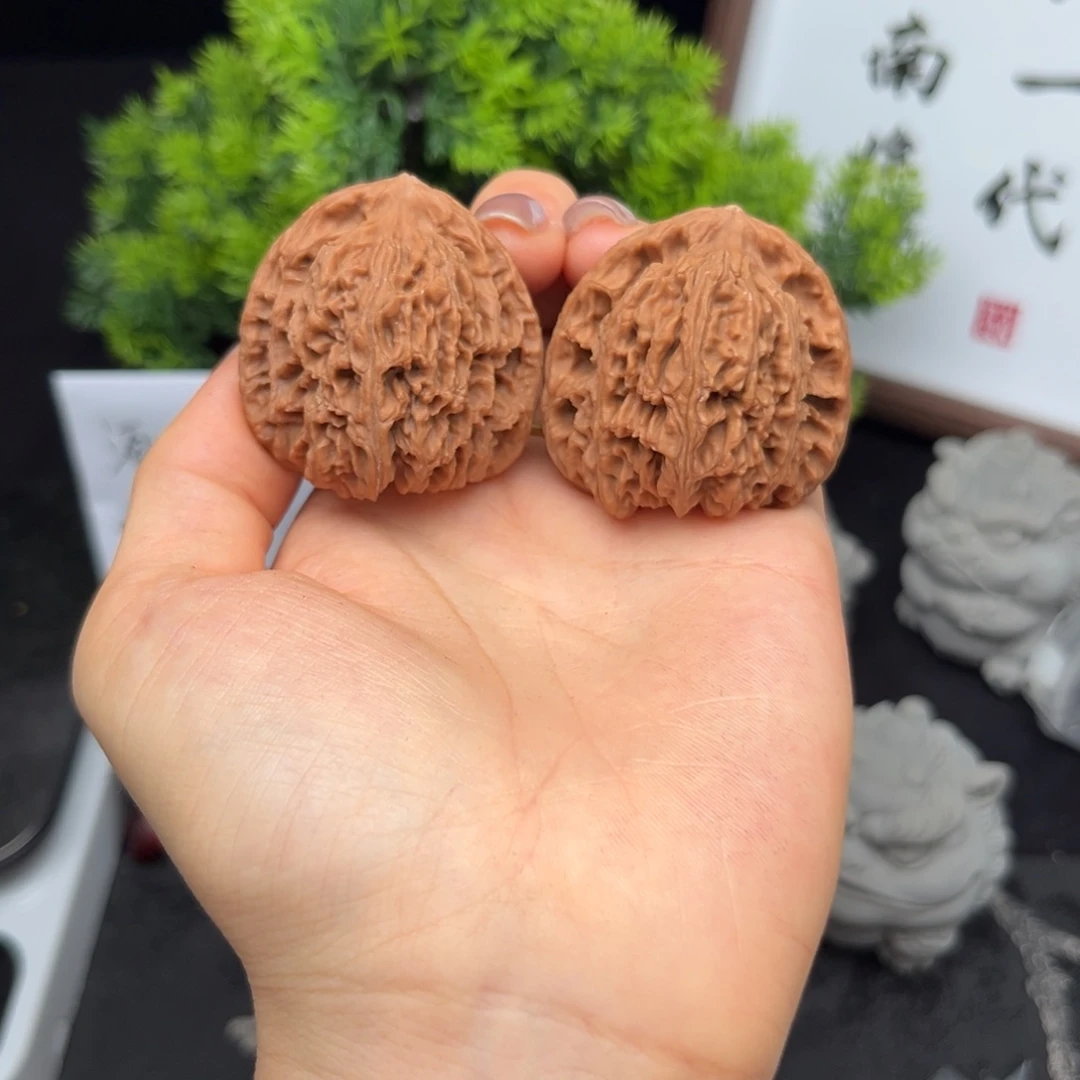 吊坠文玩核桃搭***爷南疆