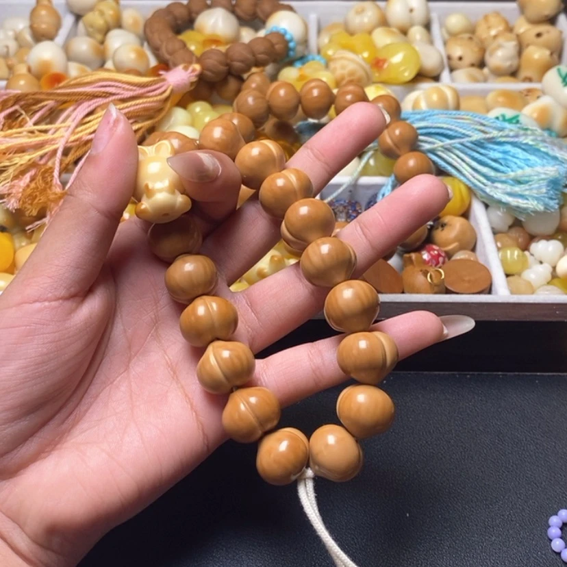 【闪购商品】吊坠猴头核桃L****u