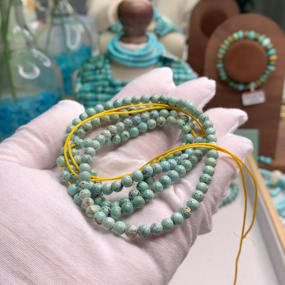 绿松石未镶嵌饰品