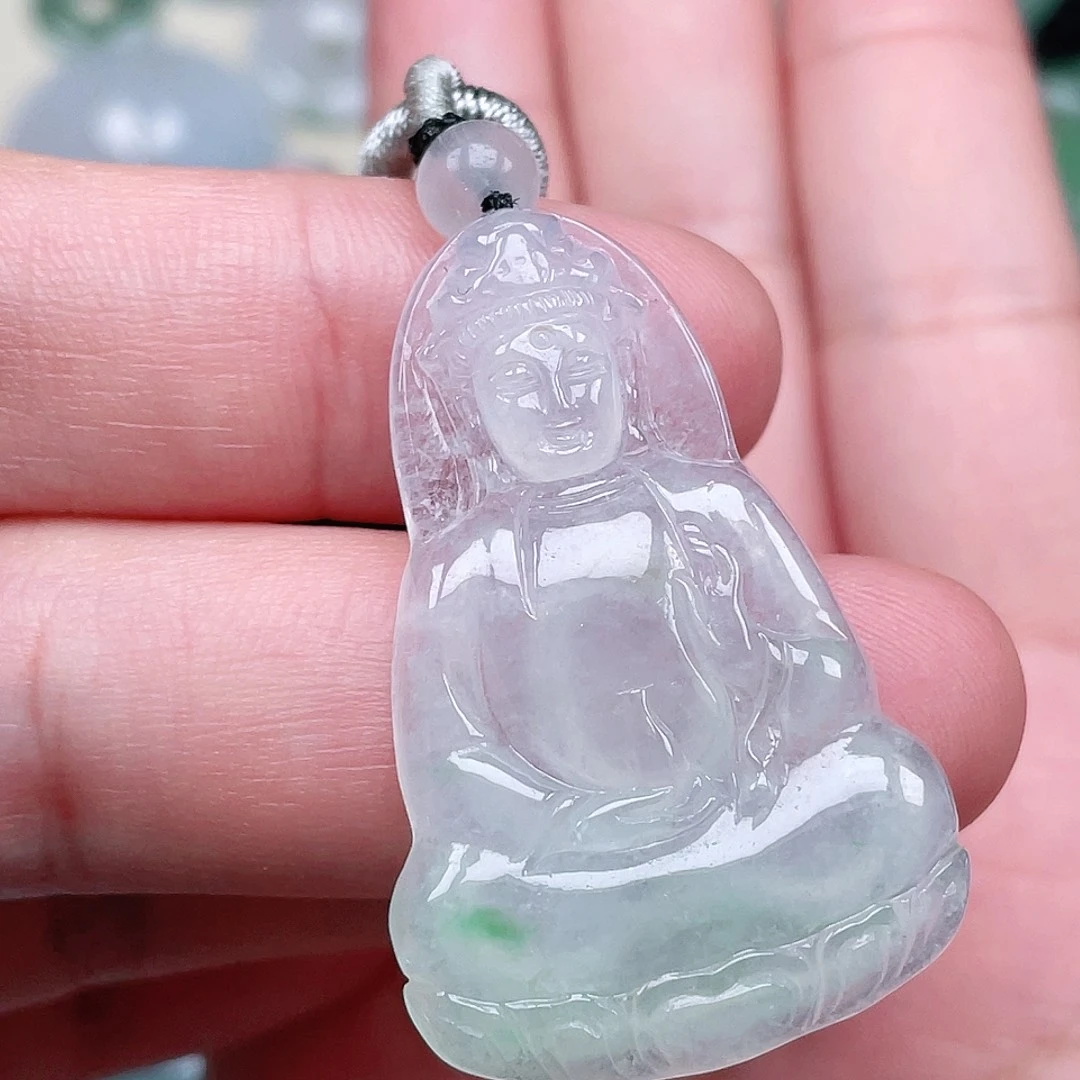 翡翠未镶嵌颈饰观音