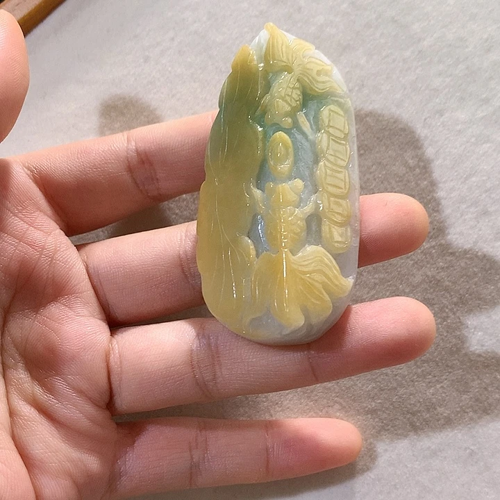 翡翠未镶嵌颈饰翡翠吊坠