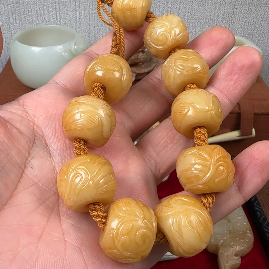 美***活非常精美的脖挂件