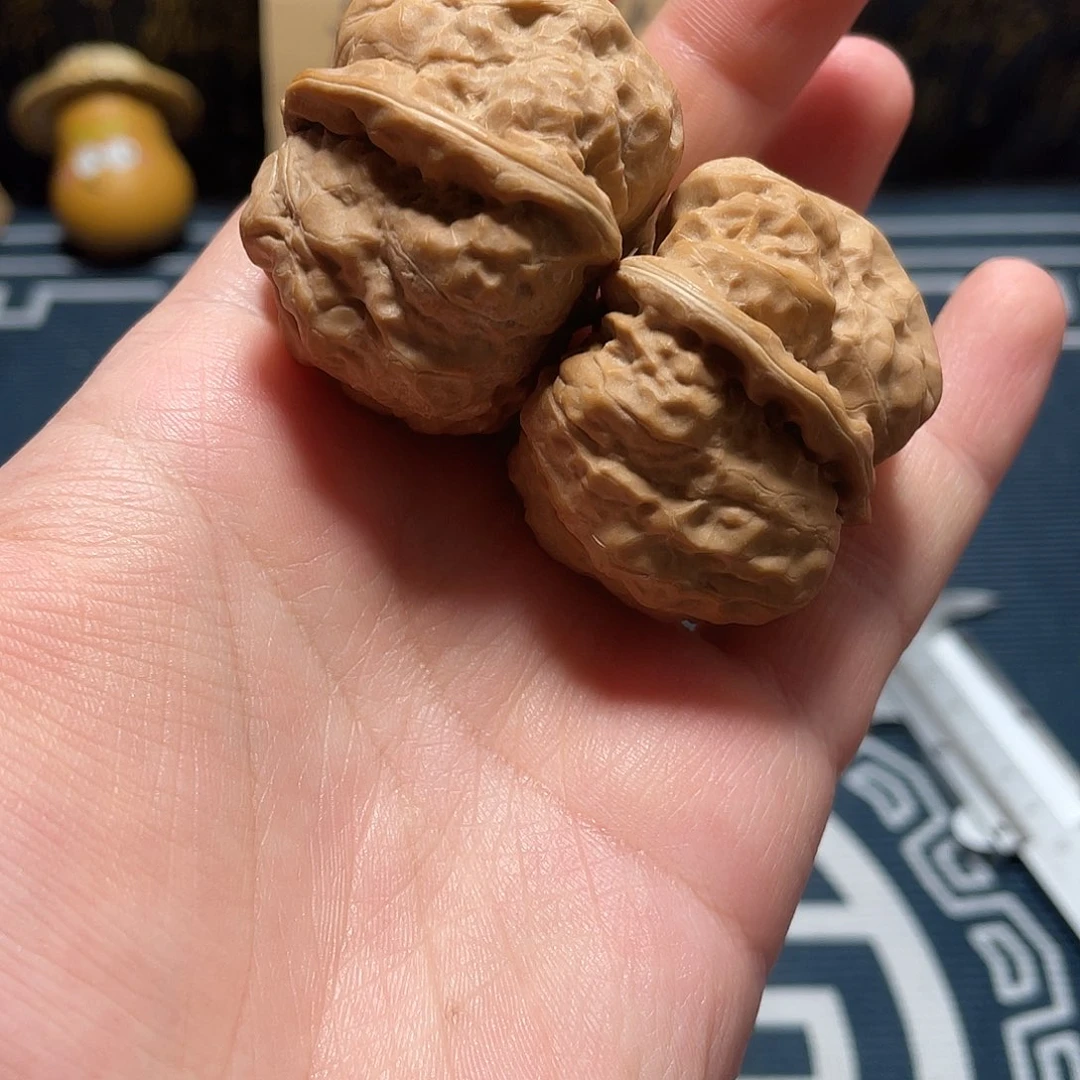 阿***木文玩核桃把件蛤蟆