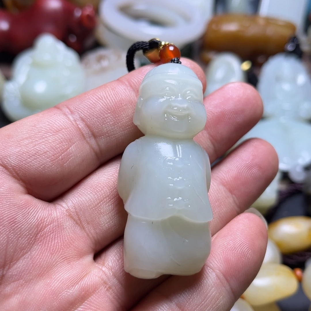 和田玉未镶嵌挂件