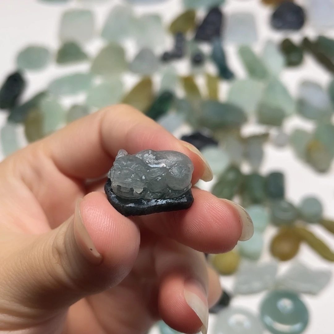 未镶嵌定制翡翠翡翠