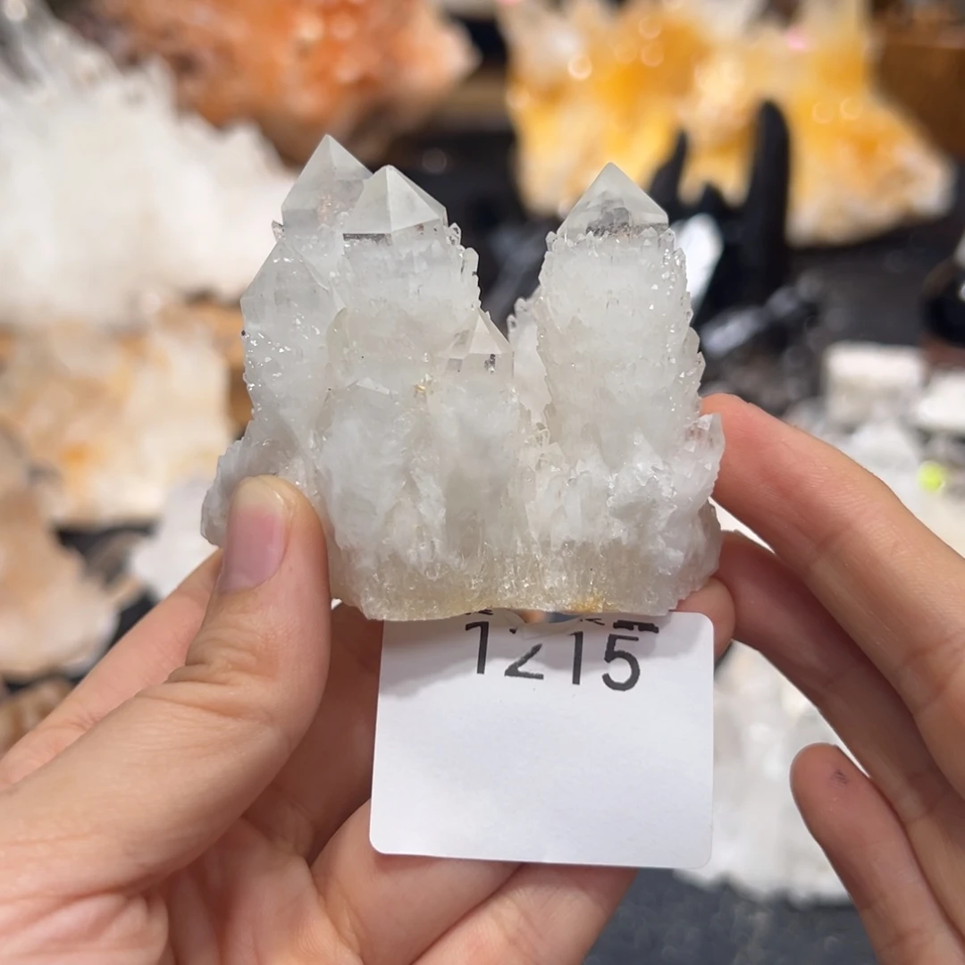 乡***院水晶珠宝半成品未镶嵌