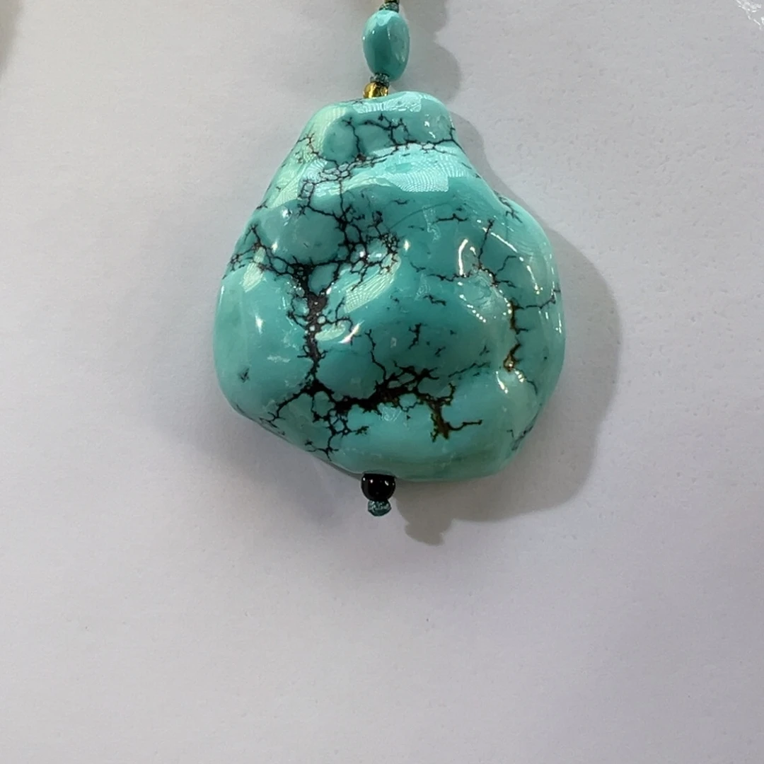 绿松石未镶嵌挂件