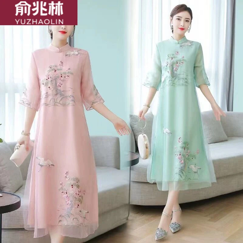 俞兆林中老年改良大码旗袍连衣裙女夏季新款国风时尚刺绣花妈妈雪