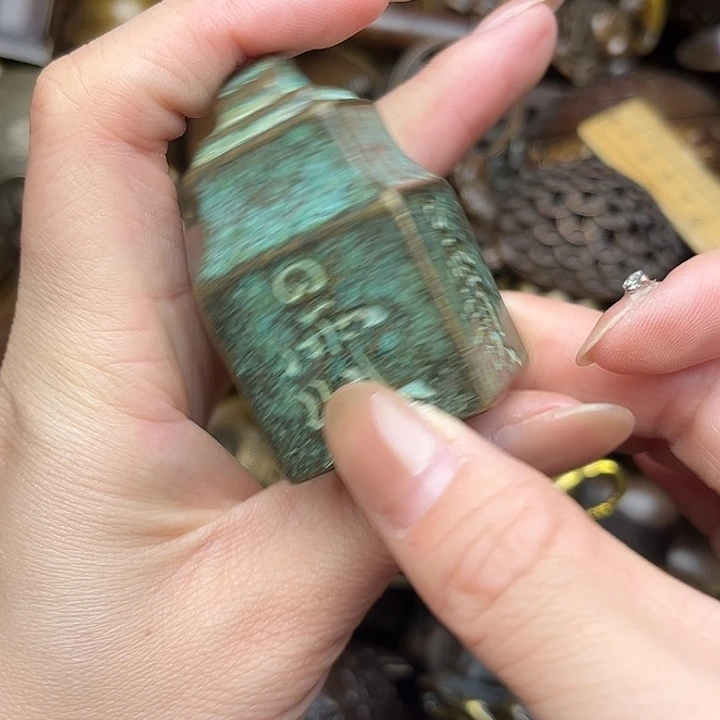 精美铜器，点击下单