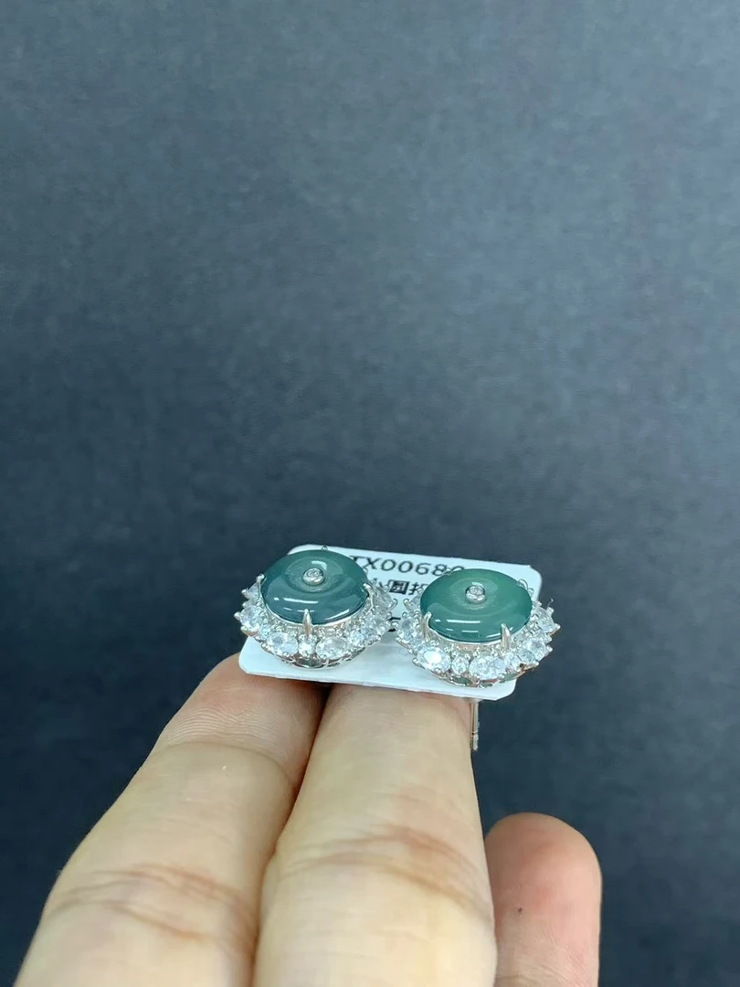 【锐姐七夕宠粉】铜镶翡翠小圆扣耳钉  多样性拍发一对  Y40528