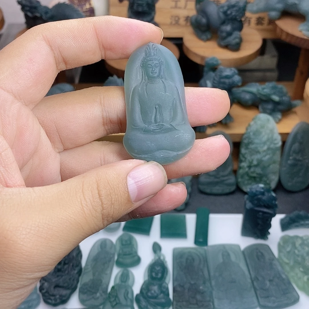 定制翡翠未镶嵌观音