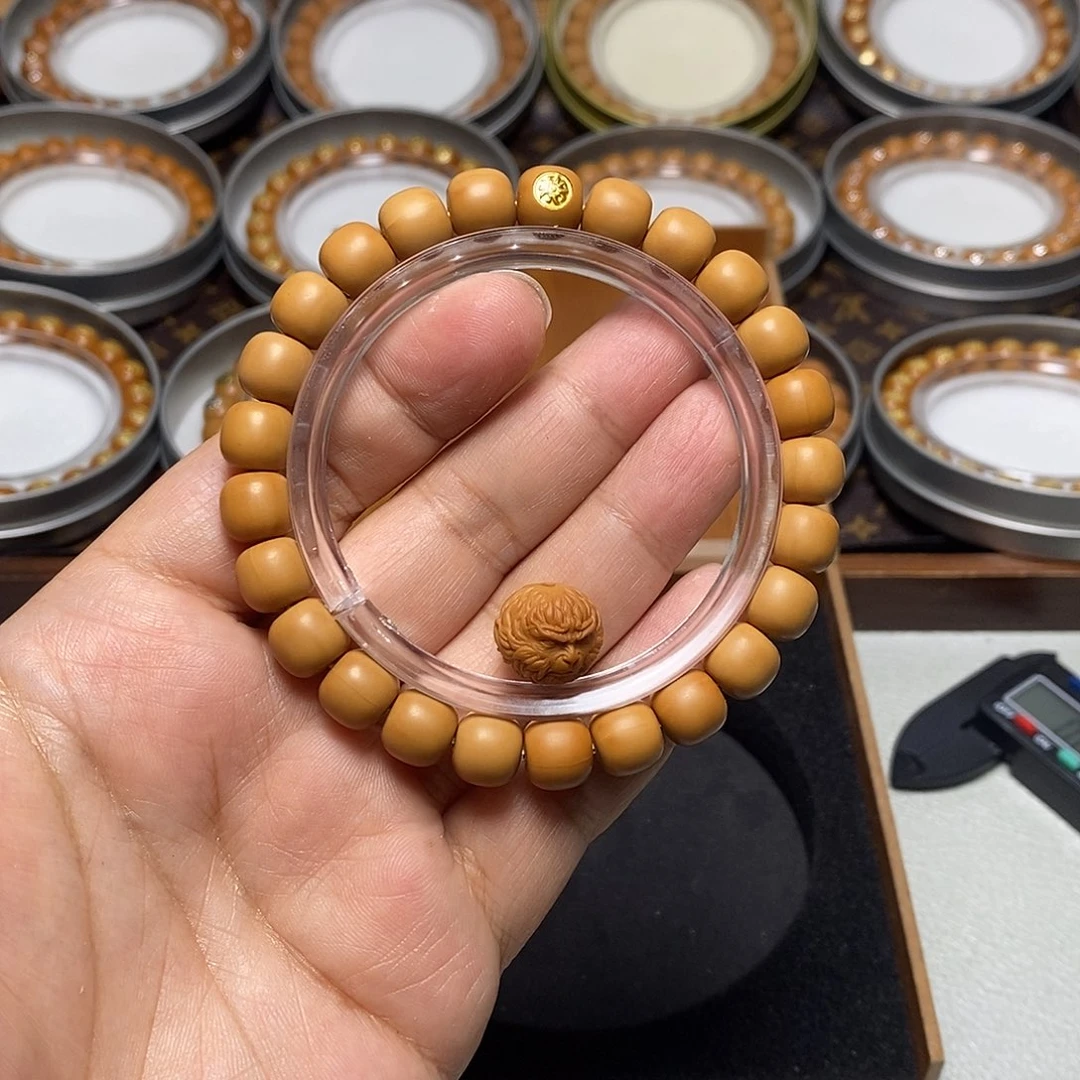 猴头核桃手串45号高端柔光毕业老型9左右