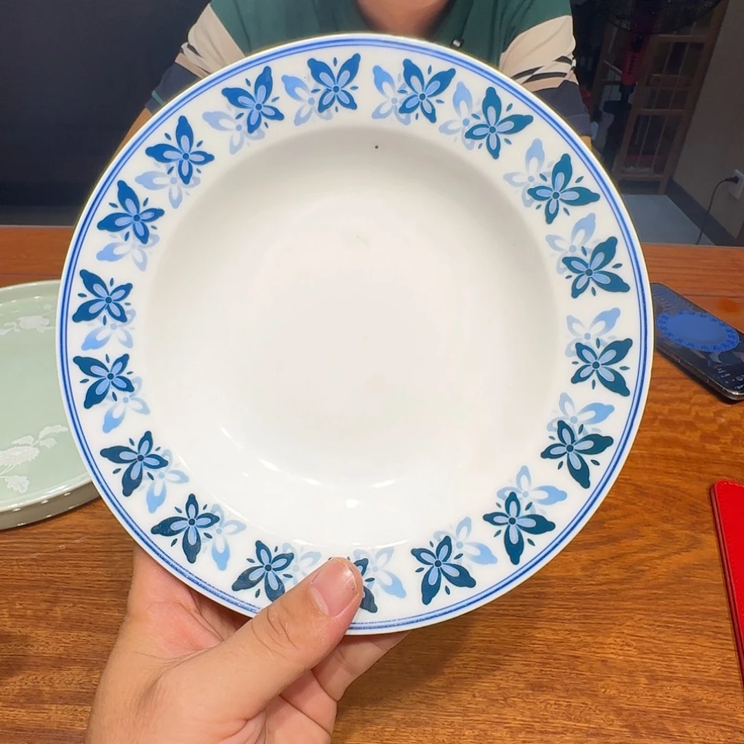 我****友景德镇陶瓷艺术品