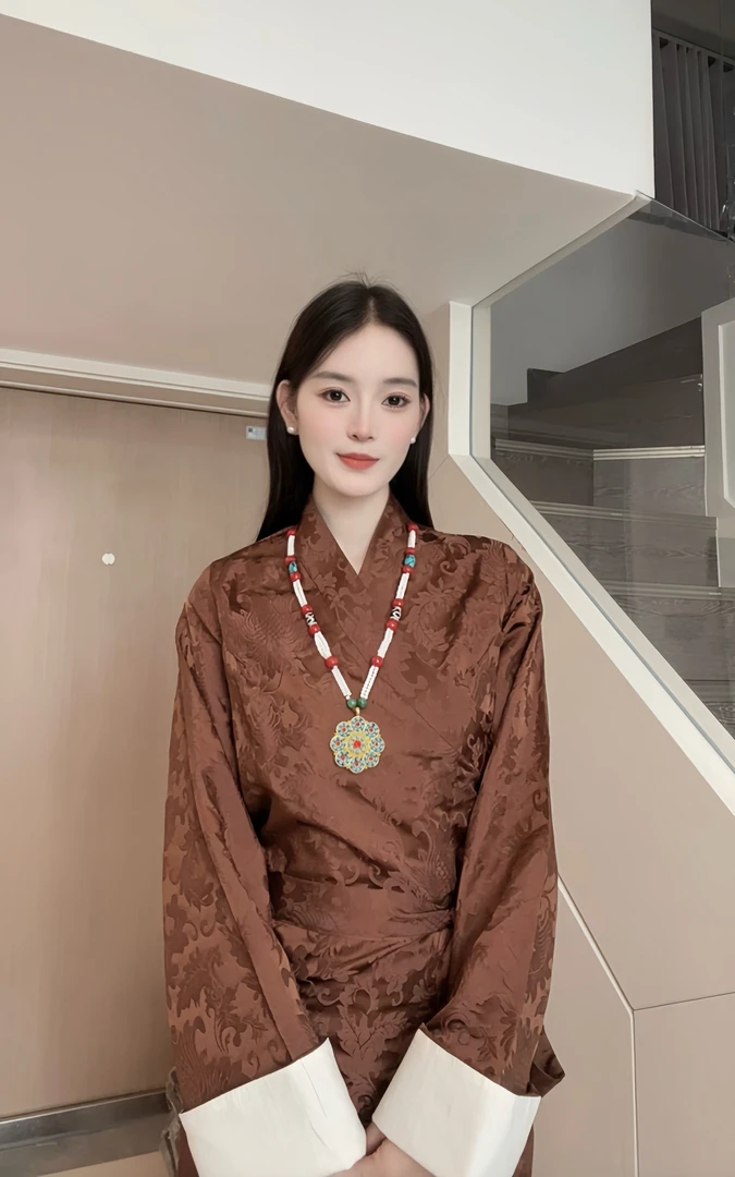 25新款【莫本面料】女士三色西藏服博拉重工款