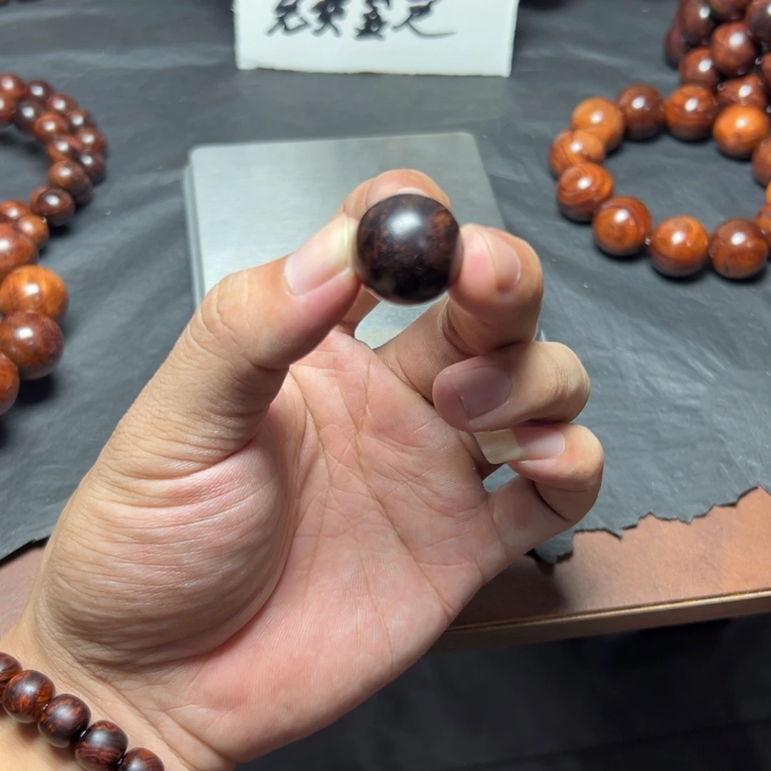 黄花梨/降香黄檀海南黄花梨油梨老料芝麻点2.0单珠