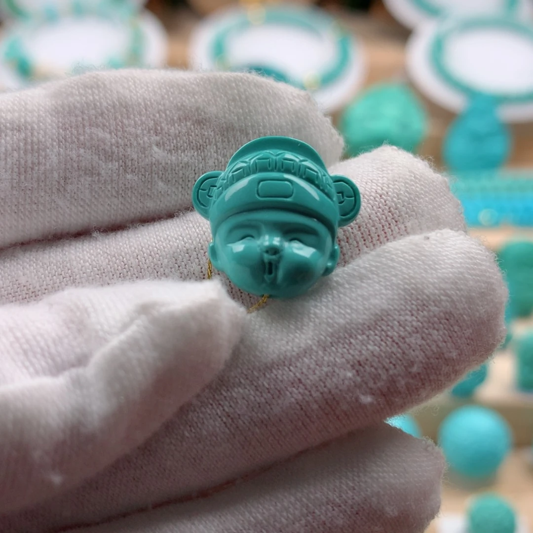 绿松石配饰未镶嵌