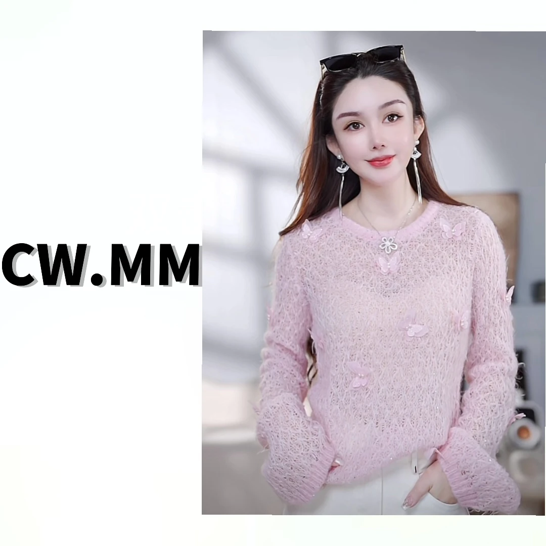 CW.MM ～圆领镂空钉蝴蝶上衣