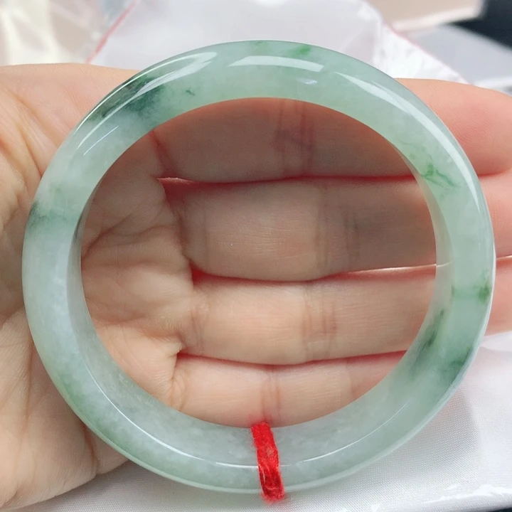 翡翠手镯未镶嵌冰飘花57