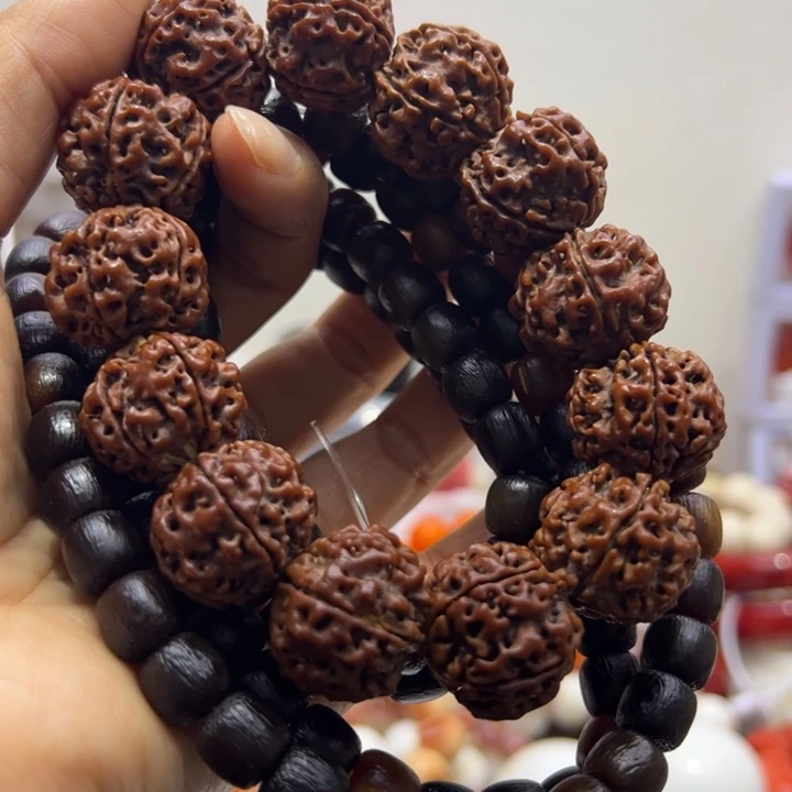 白枝/白酸枝（红酸枝木类）10-10印度黑坦克壁挂