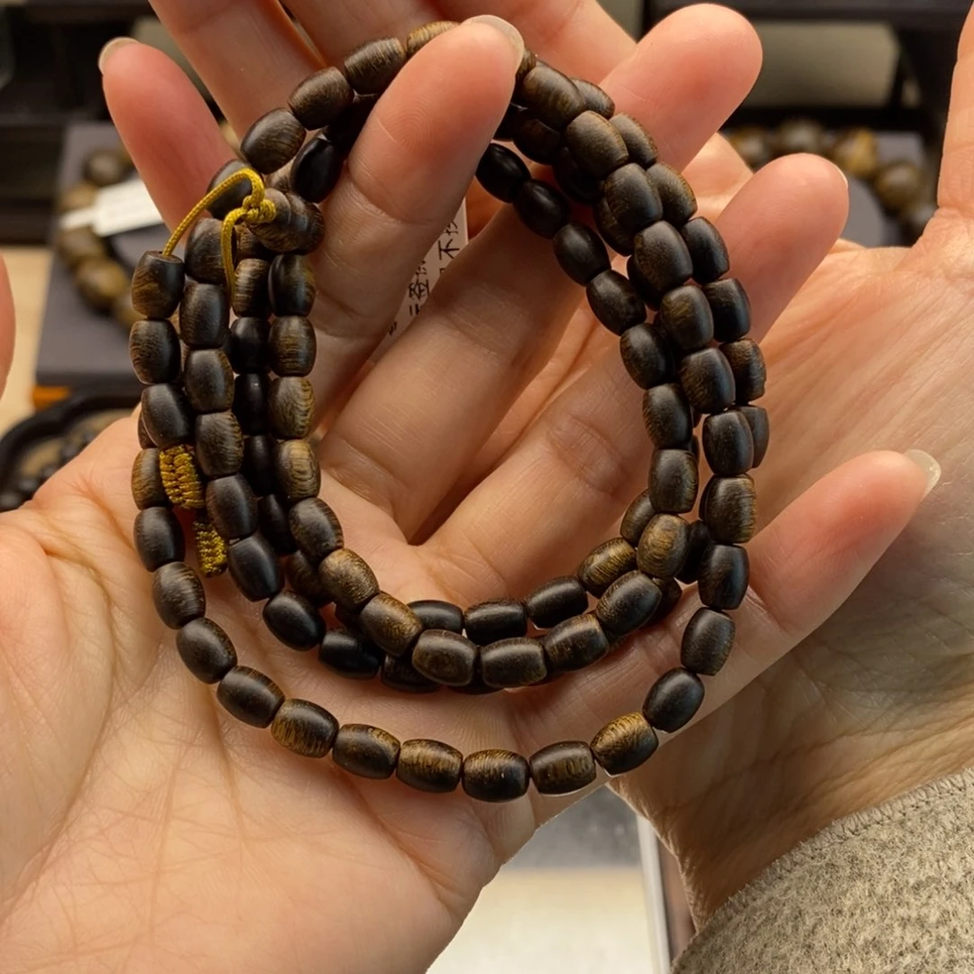 沉香手串悟****生越南芽庄白棋瘤疤