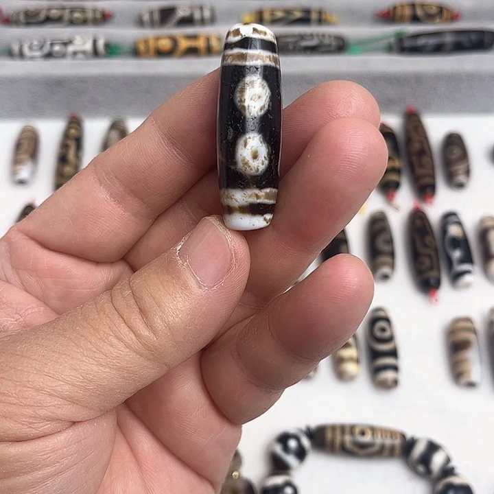 玛瑙/玉髓颈饰合金