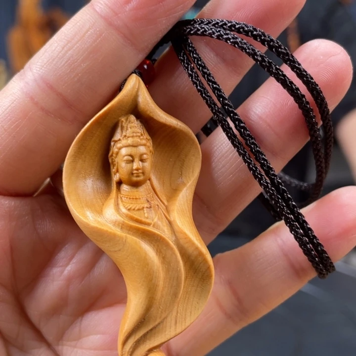 柏木（崖柏）手把件