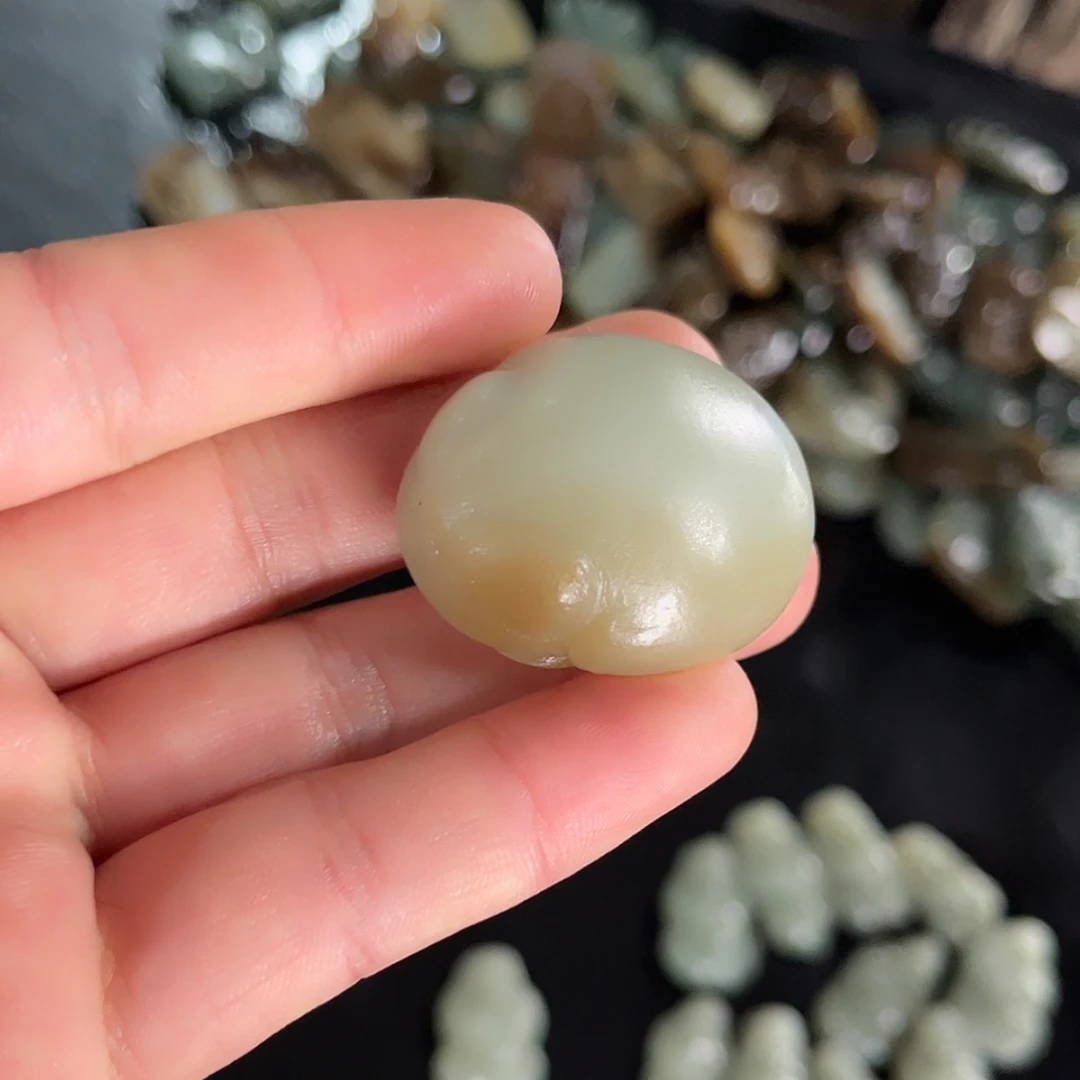 【闪购商品】颈饰未镶嵌和田玉