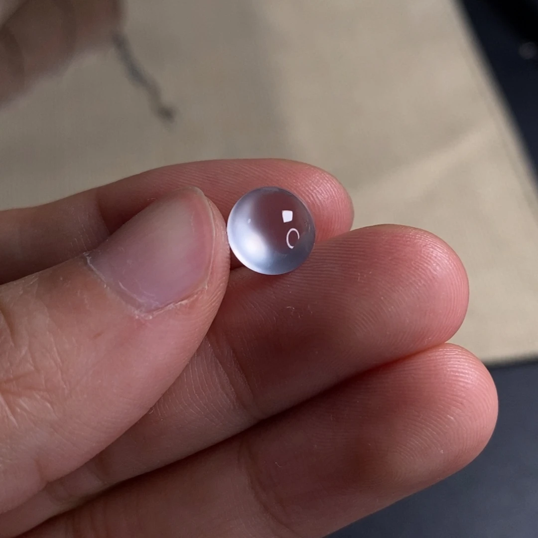 翡翠未镶嵌颈饰卡9.1-5.3