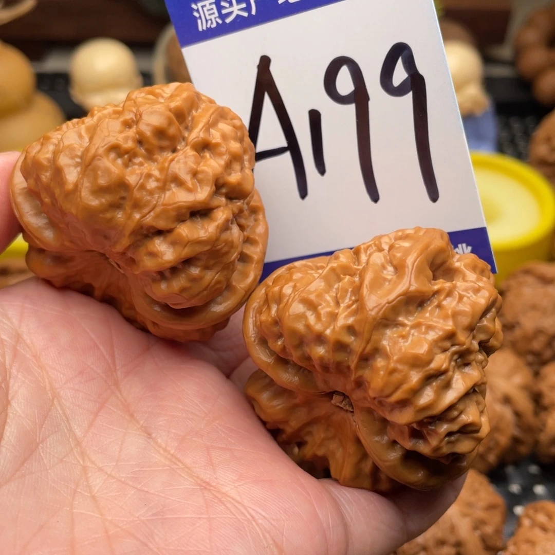 大***。桃核把件蛤蟆头45