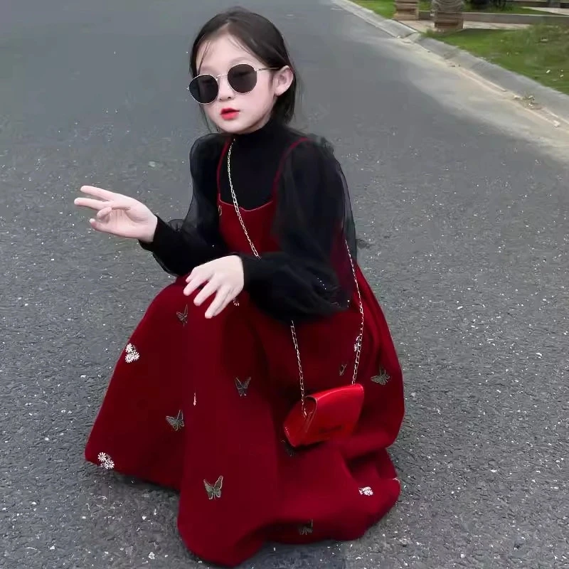 2024女童装年服秋冬新款女孩毛衣丝绒吊带连衣裙子两件套装裙洋气