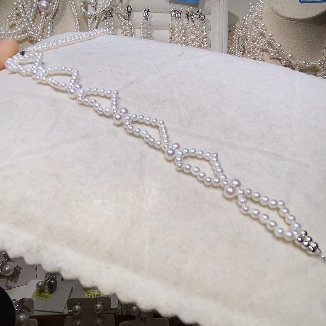 非金属非金属爱心设计手链