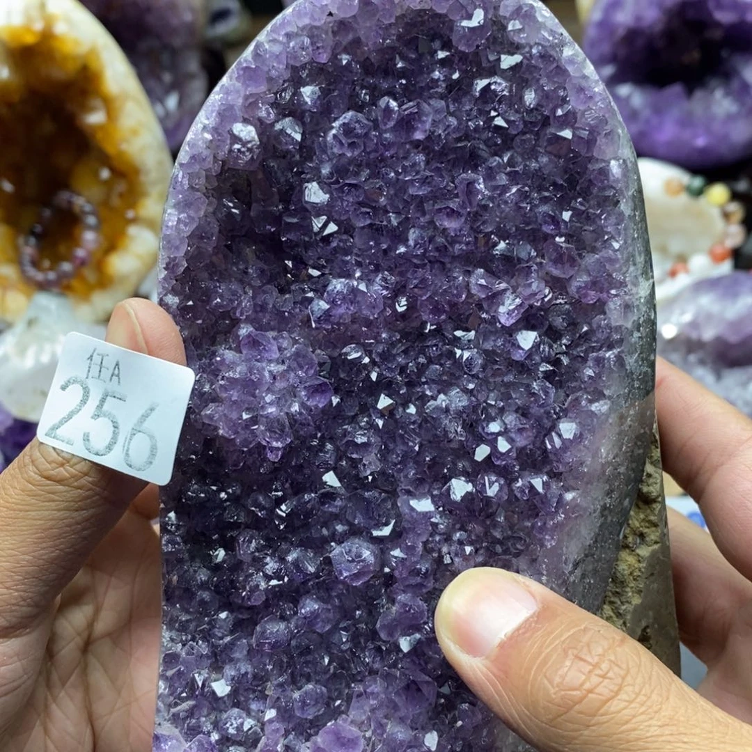 未镶嵌大型摆件（非配饰）水晶