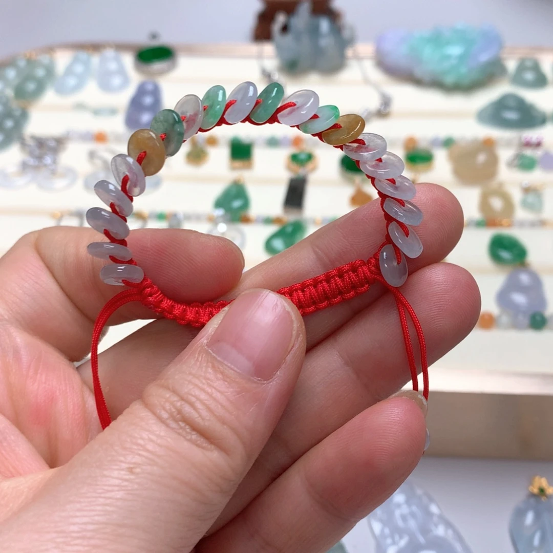 翡翠未镶嵌颈饰翡翠红手绳