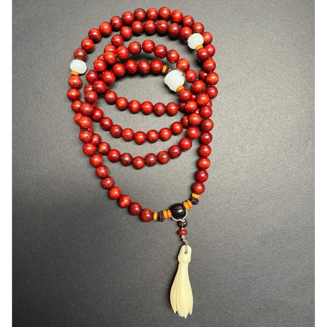 鱼不语 《玉兰花》血檀木108颗多圈招财猫手串手持念珠挂饰毛衣链