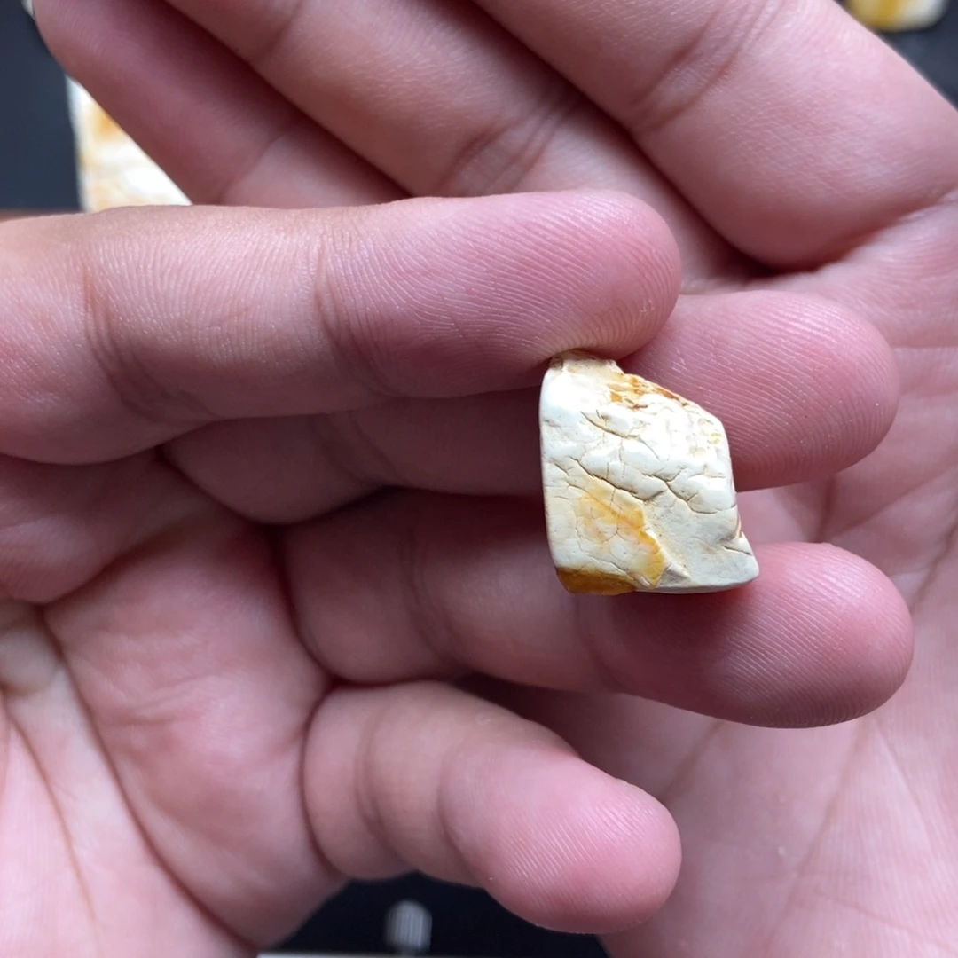 定制琥珀未镶嵌定制