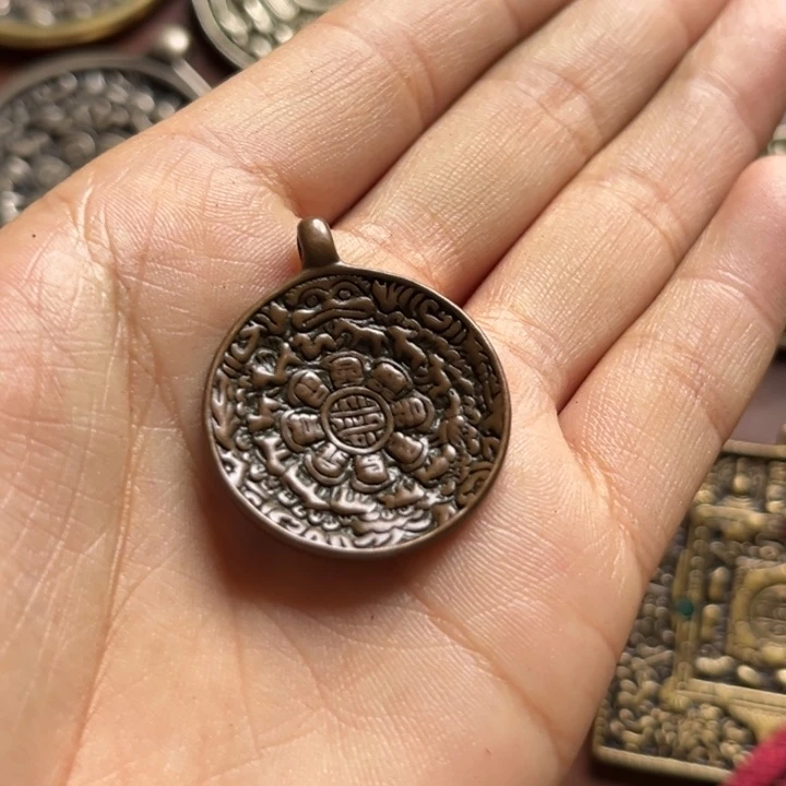 琉璃颈饰小*喜欢的朋友