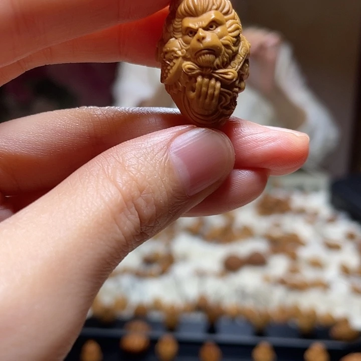 吊坠橄榄核橄榄 悟空