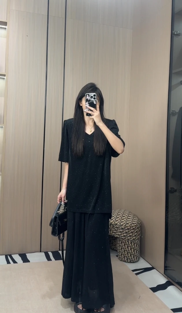 【允儿严选】时尚休闲短袖夏季显瘦气质银丝上衣加半身裙套装