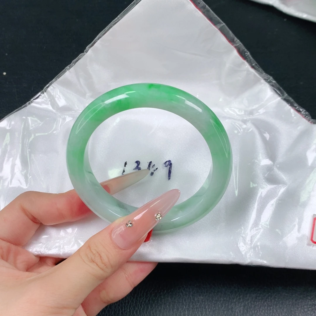 未镶嵌手镯翡翠天然翡翠手镯04