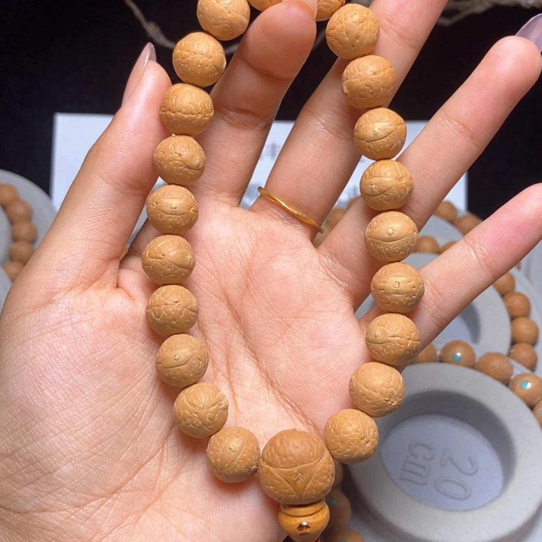 凤眼菩提吊坠手串