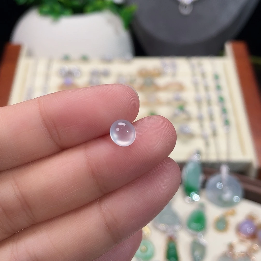散珠翡翠白冰蛋面