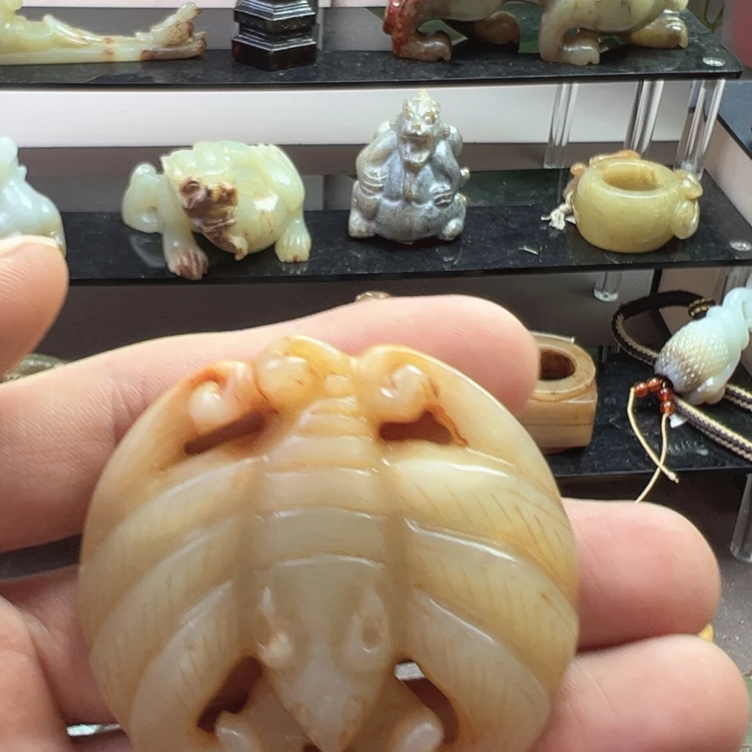 和田玉（糖玉）未镶嵌挂件