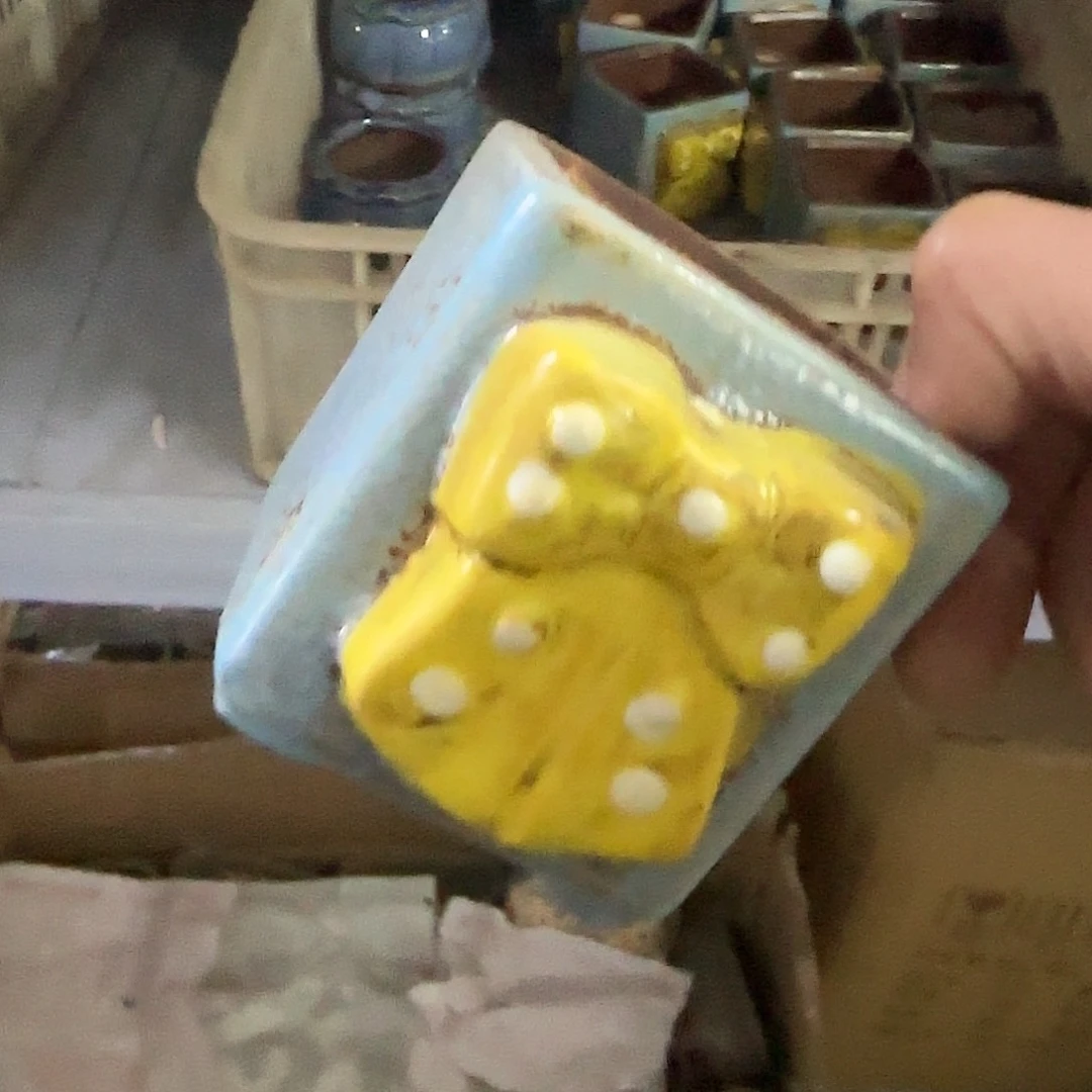 陶瓷··凑9元发··孤品区··5043