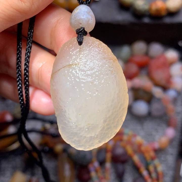 玛瑙/玉髓未镶嵌珠宝半成品