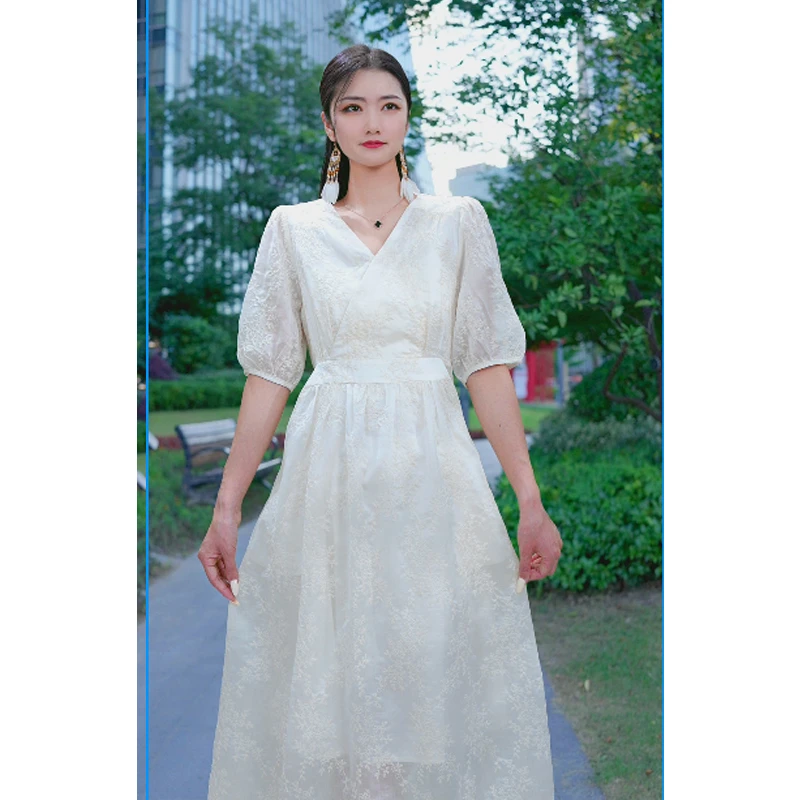 2025款正品天丝白色连衣裙8818